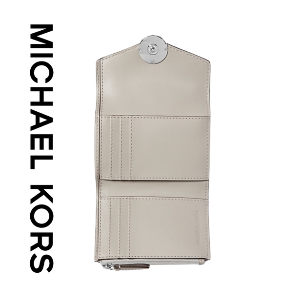 MICHAEL KORS- Carmen Medium Metallic Crocodile Tri-Fold Envelope Wallet - Silver - Picture 3 of 6